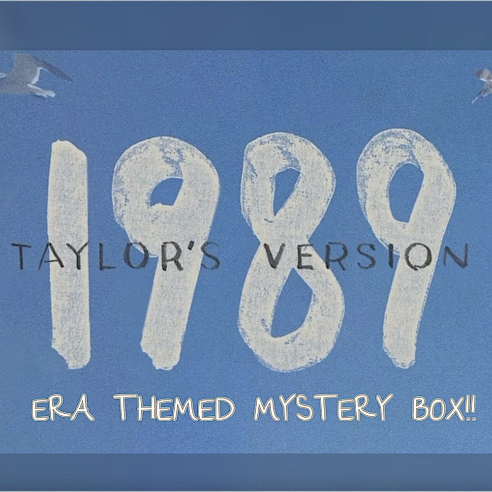 ULTIMATE 1989‎ SWIFTIE MYSTERY BOX!!